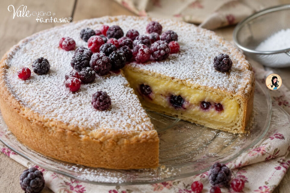 Crostata con crema e frutti di bosco ricetta con frolla perfetta e crema che al taglio non cola