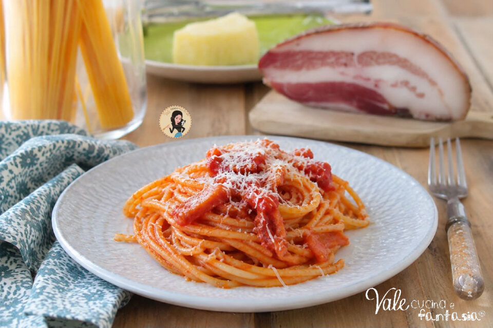 Pasta all'amatriciana o spaghetti alla matriciana ricetta originale