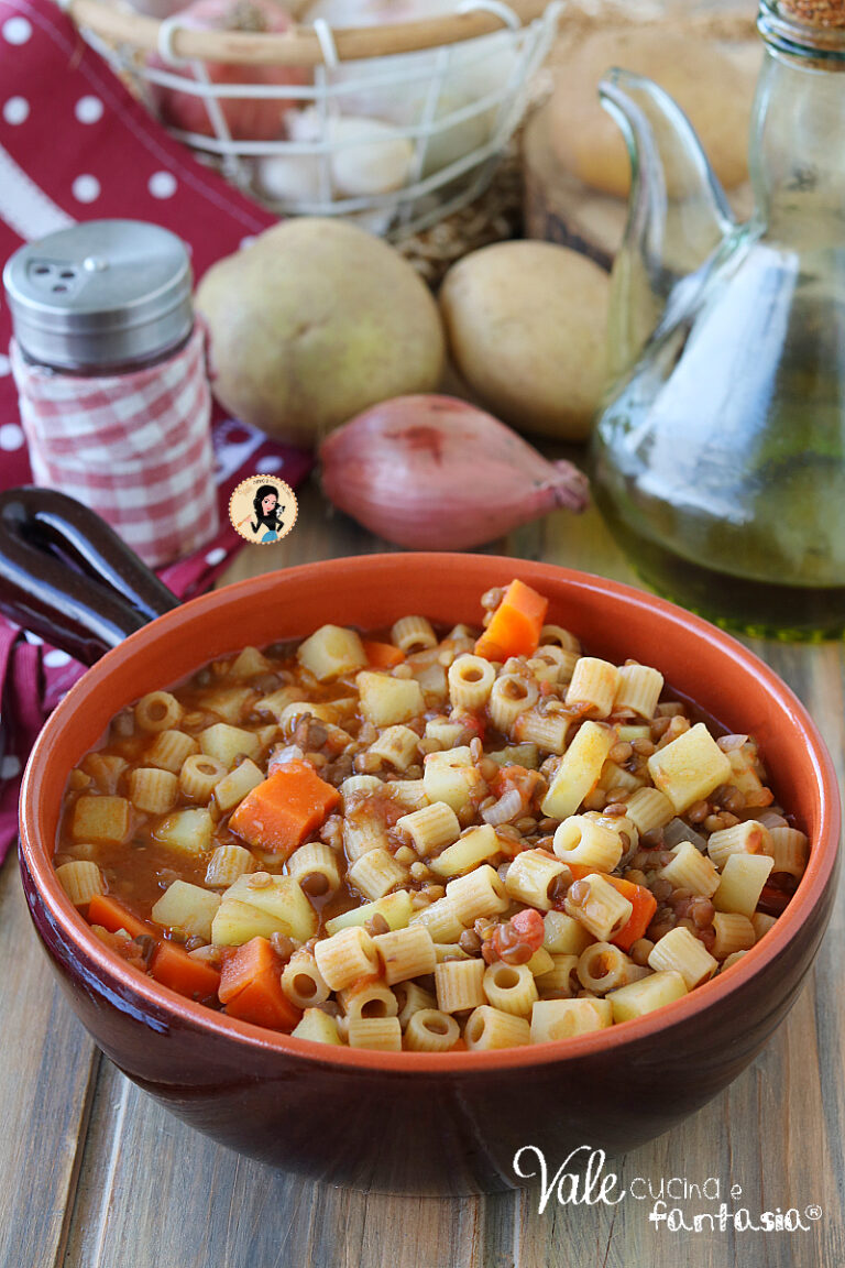 MINESTRA DI LENTICCHIE E PATATE ricetta primo piatto facile