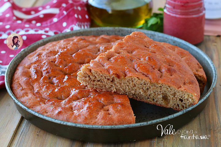 Focaccia alla barbabietola ricetta