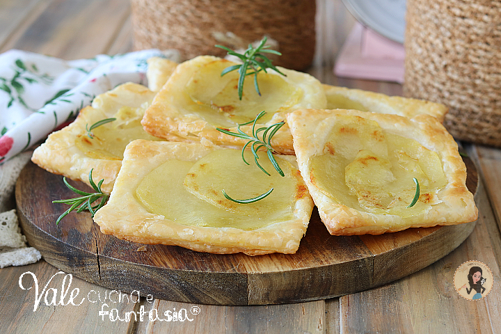 Sfogliatine di patate ricetta con pasta sfoglia e patate facilissima