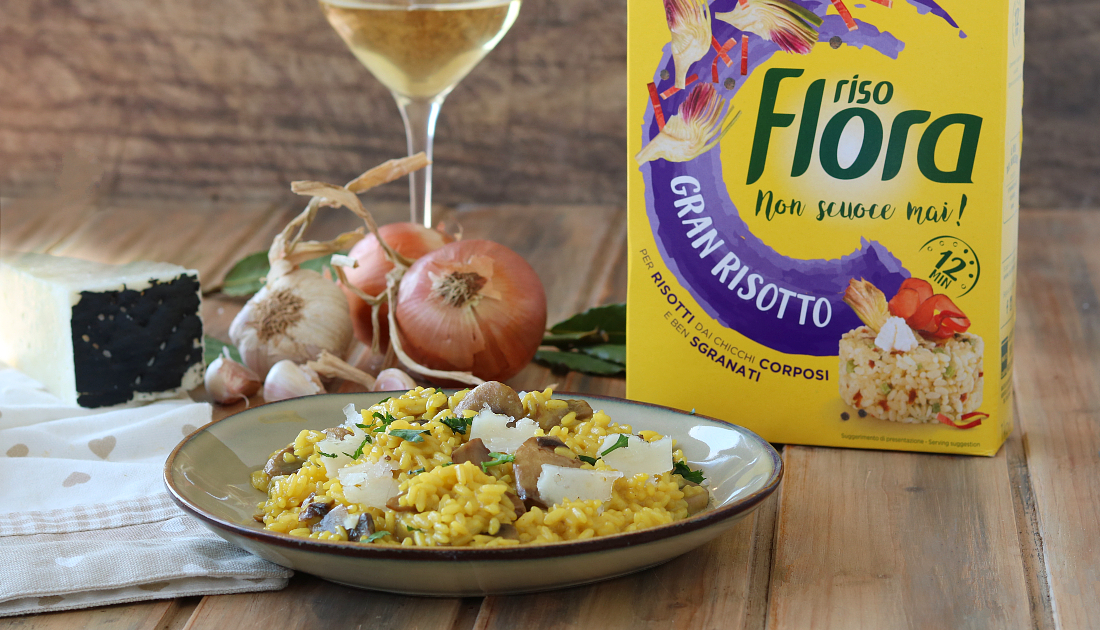 Risotto allo zafferano con funghi e pecorino ricetta facile