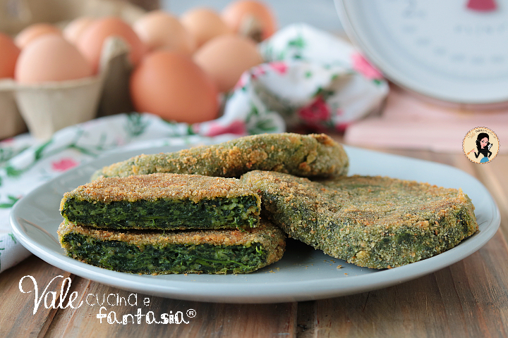 Cotolette di ricotta e spinaci fritte o al forno ricetta cotolette morbidissime! Ricetta facile e veloce per prepararle in casa