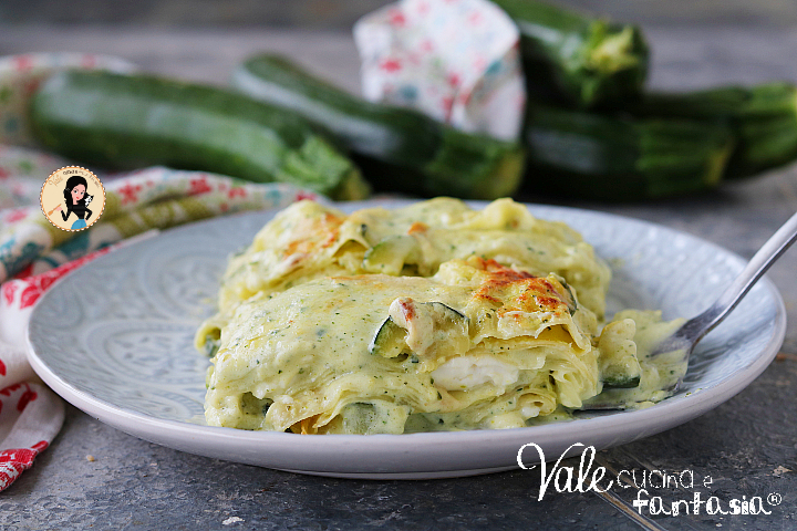 Lasagne di zucchine e stracchino ricetta primo piatto facile e veloce