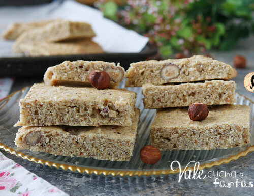 Biscottone alle nocciole
