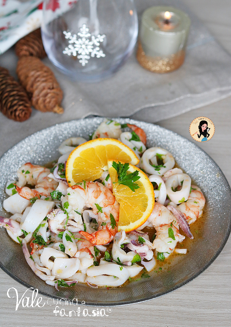 insalata di gamberi e calamari alle arance