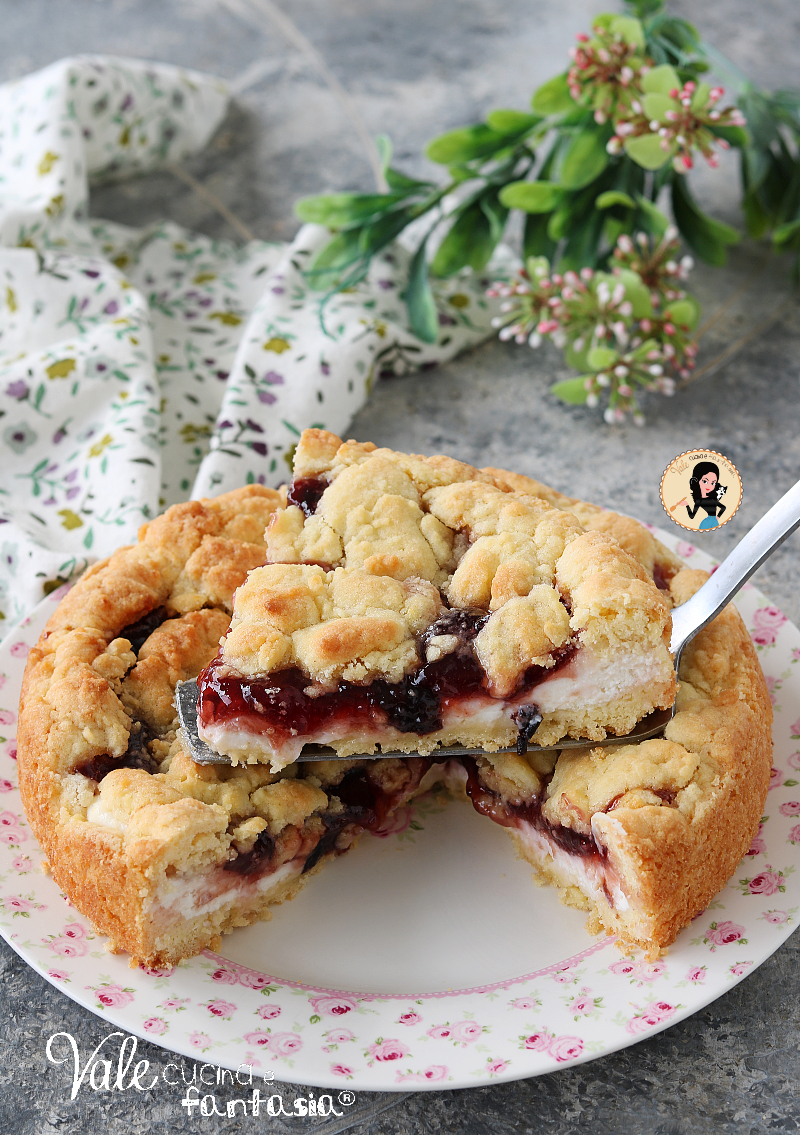 Sbriciolata con ricotta e marmellata ricetta dolce veloce e facile, torta o crostata di ricotta e confettura facilissima!