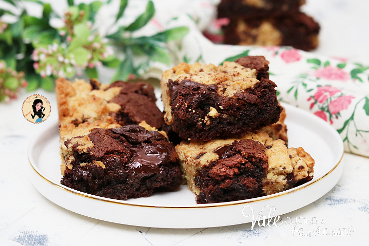 Brookies ricetta americana, un mix tra brownies e cookies! Brookies al cioccolato golosi e semplici da preparare!