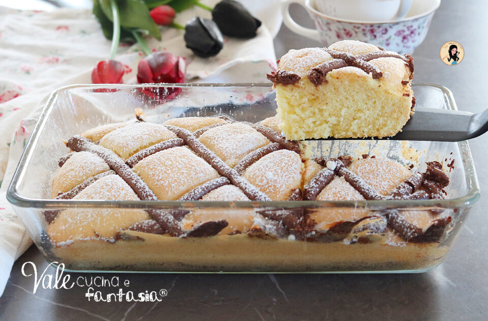 Torta piumino alla nutella ricetta torta con panna montata e crema di nocciole sofficissima e golosissima!