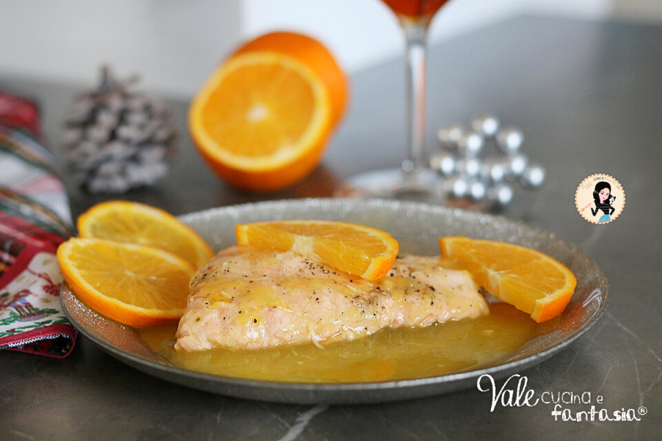 Salmone all'arancia ricetta secondo piatto di Natale raffinato pronto in 10 minuti