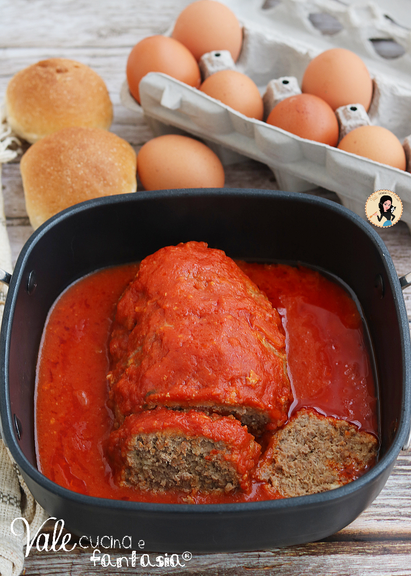 Polpettone al sugo la ricetta di un secondo piatto di carne succulento, morbido e saporito!