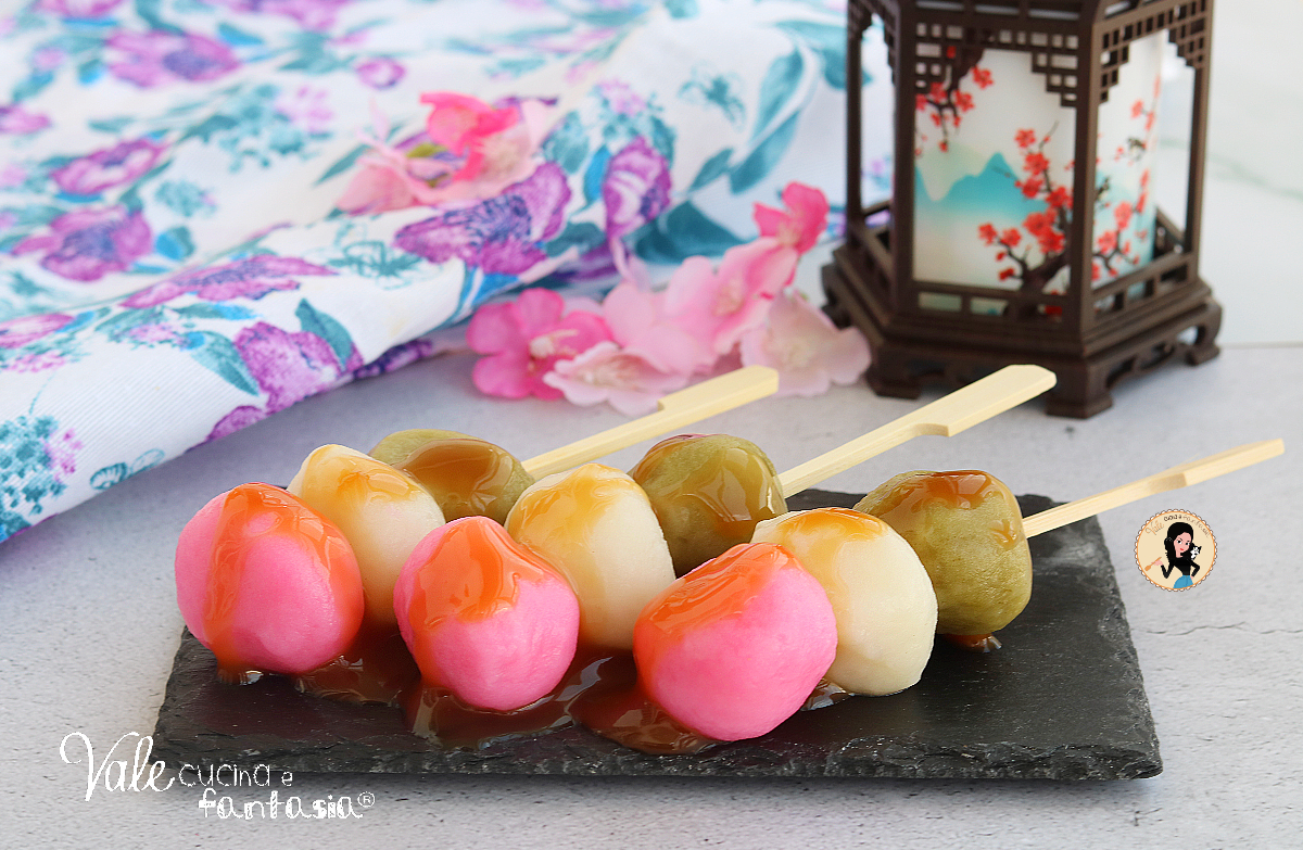 Dango o Hanami Dango la ricetta degli Gnocchi di riso dolci giapponesi