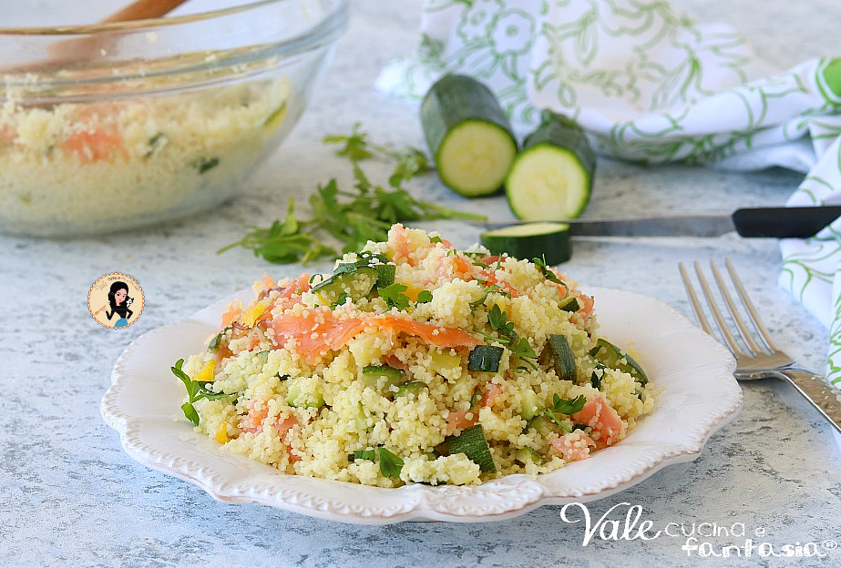 Cous cous con salmone e zucchine