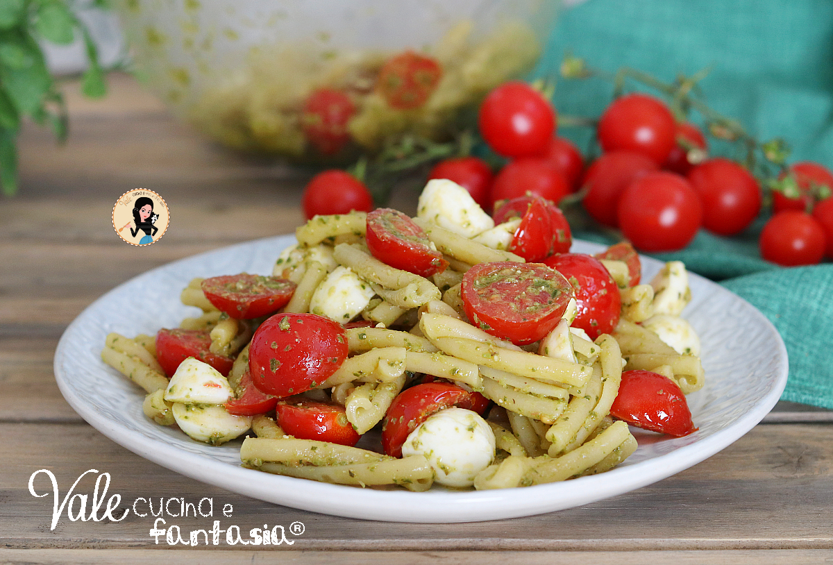 Pasta tricolore ricetta estiva facile e veloce per preparare la pasta fredda!
