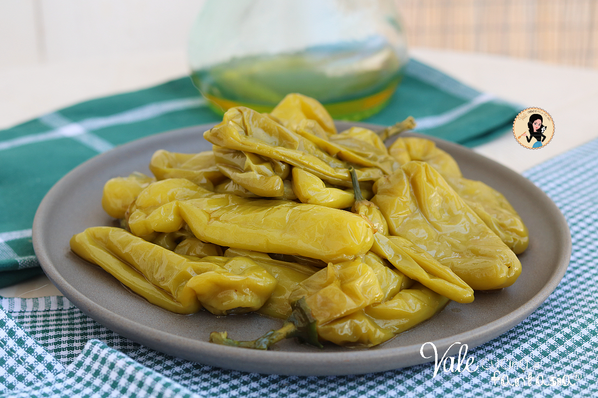 Come cucinare i friggitelli come pulirli, come cuocerli e come conservarli
