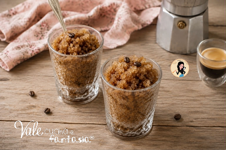 Granita al caffè RICETTA ESTIVA facilissima e con soli 3 ingredienti!
