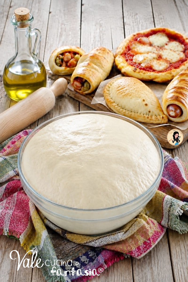 Impasto per rosticceria siciliana ricetta perfetta per preparare rustici lievitati morbidi e gustosi, ricetta base impasto da rosticceria
