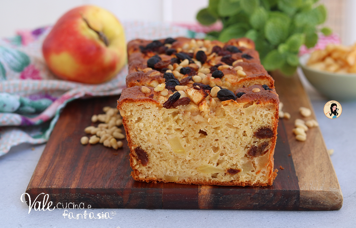 Plumcake strudel con mele e uvetta ricetta che finisce ancora prima di raffreddarsi!