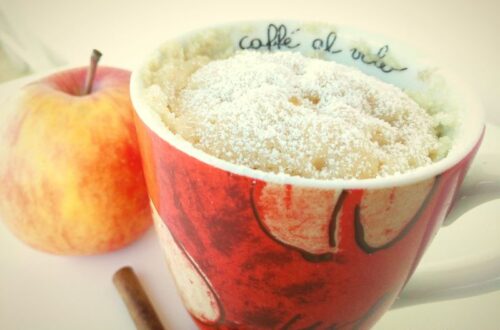 mug cake bianca mele e cannella