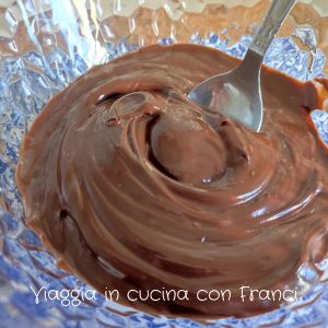 crema vegana nocciole e cioccolato