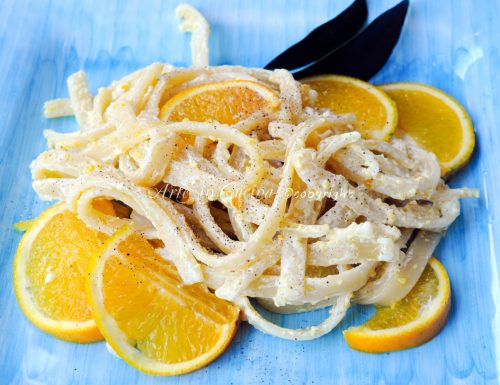 Tagliatelle all’arancia e panna ricetta veloce