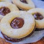 Occhi di bue bicolori alla nutella biscotti facili vickyart arte in cucina