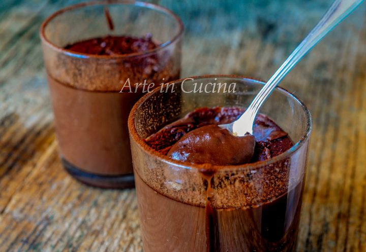 Cioccolata calda cremosa alla cannella vickyart arte in cucina
