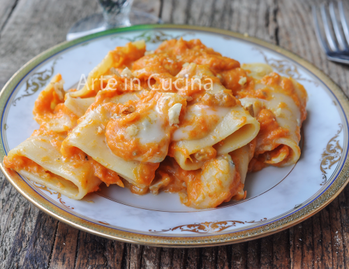 Paccheri alla zucca gorgonzola e noci ricetta veloce