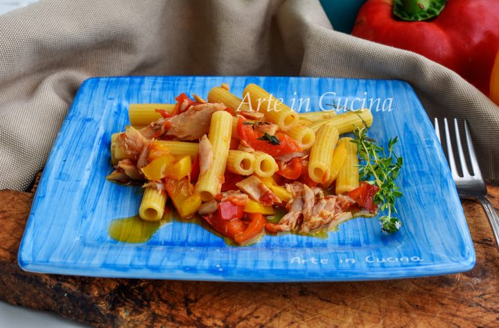Pasta con peperoni e tonno veloce primo piatto facile vickyart arte in cucina