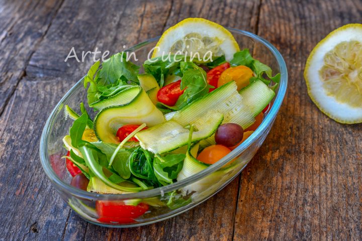 Zucchine alla crudaiola marinate contorno veloce