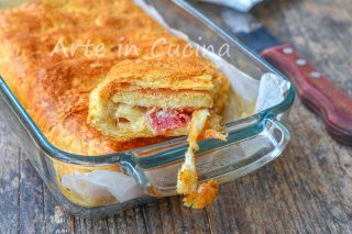 Sfogliata salata al tramezzino con prosciutto e pancarrè