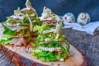 Alberelli di pane natalizi tartine antipasto