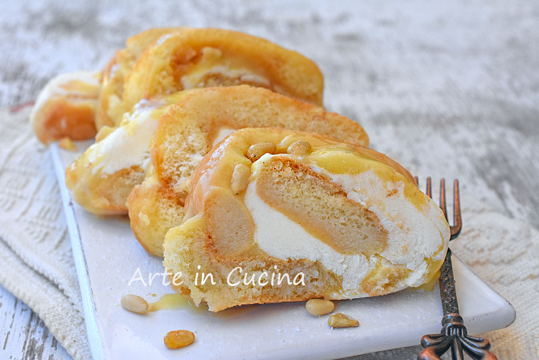 ROTOLO DI SAVOIARDI DELLA NONNA dolce di biscotti alla crema