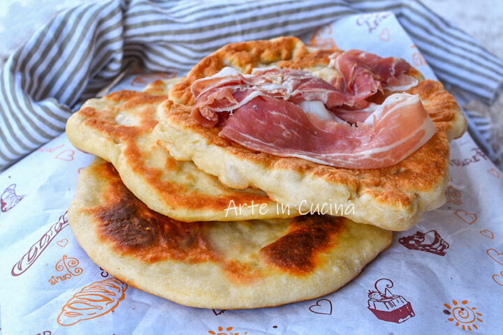 Piadina fritta romagnola