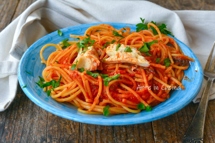 Spaghetti al coccio primo di pesce