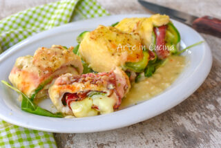 Rotolini di pollo e zucchine cremosi