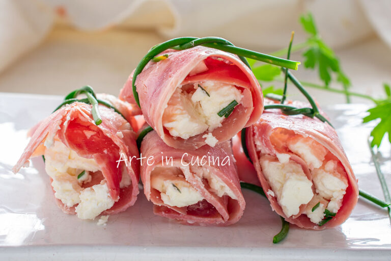 INVOLTINI DI PROSCIUTTO COTTO E FETA freddi al limone