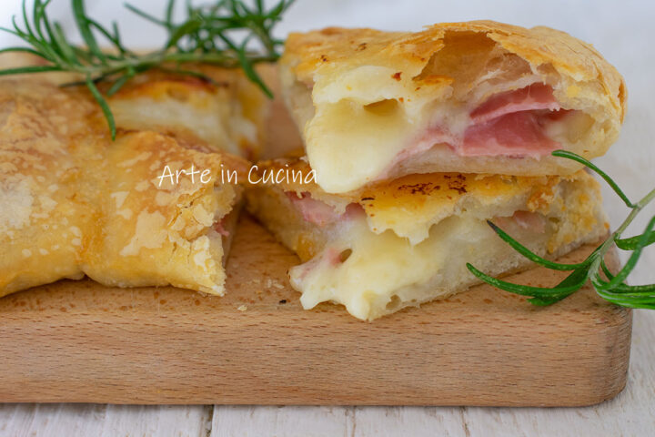 PIZZA RIPIENA DI PROSCIUTTO e PROVOLA