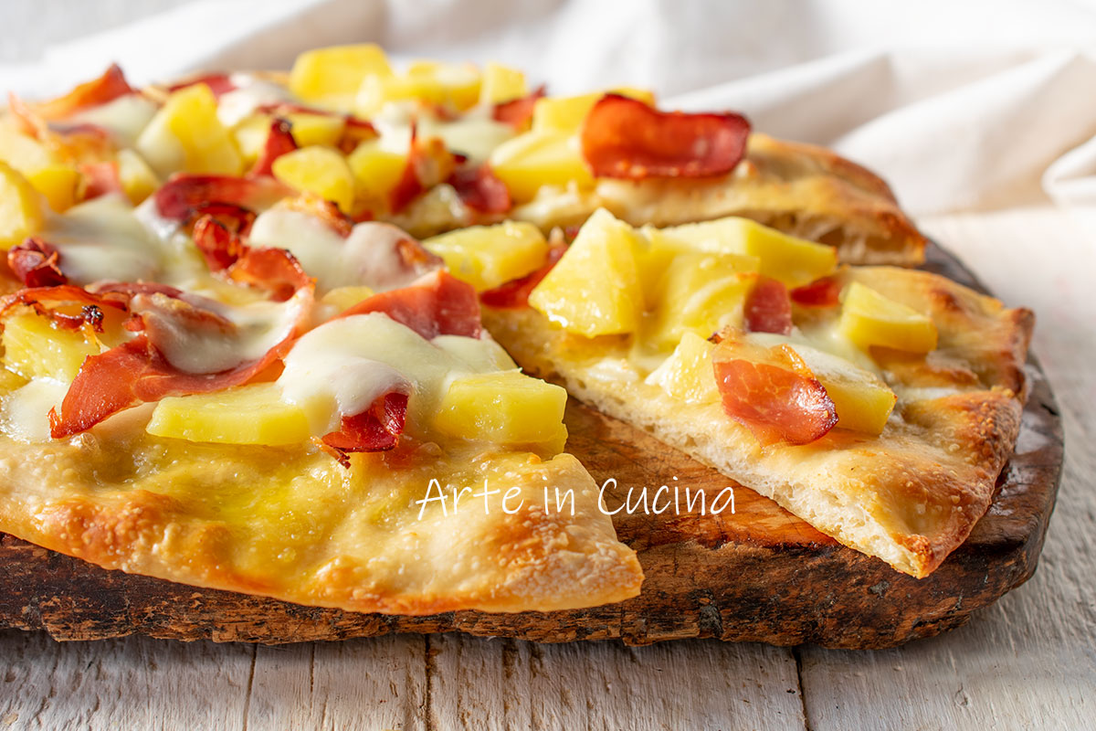 Pizza senza glutine alle patate e speck