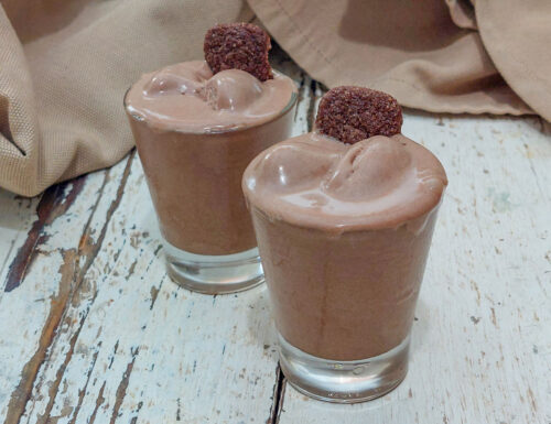 MOUSSE al LATTE con NUTELLA