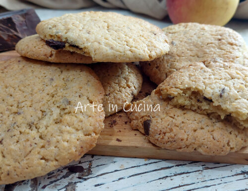 CRUMBL COOKIES BISCOTTI americani al cioccolato