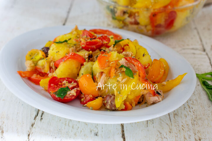 INSALATA PATATE peperoni e TONNO