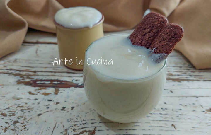 MOUSSE di LATTE ricetta per dolci e creme