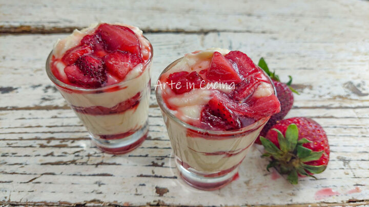 MOUSSE CREMA PASTICCERA e FRAGOLE