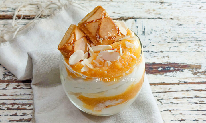 MOUSSE alle PESCHE con SFOGLIATINE glassate
