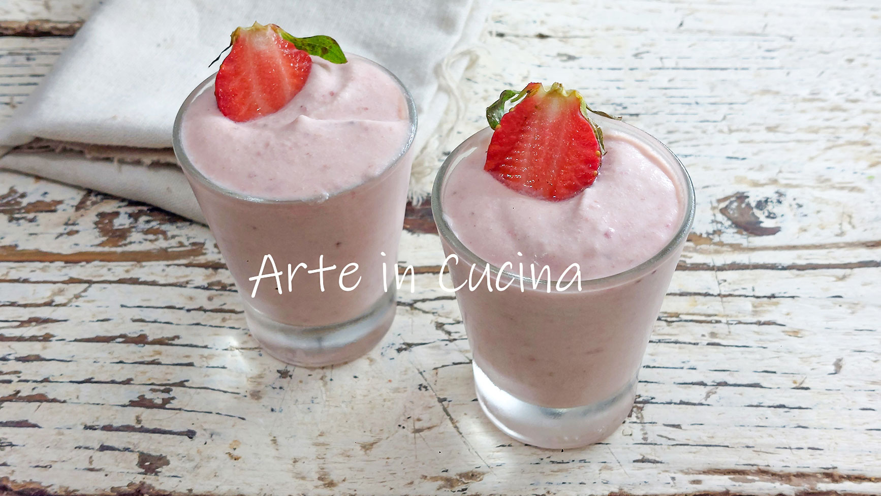 SPUMONE alle FRAGOLE dolce al cucchiaio