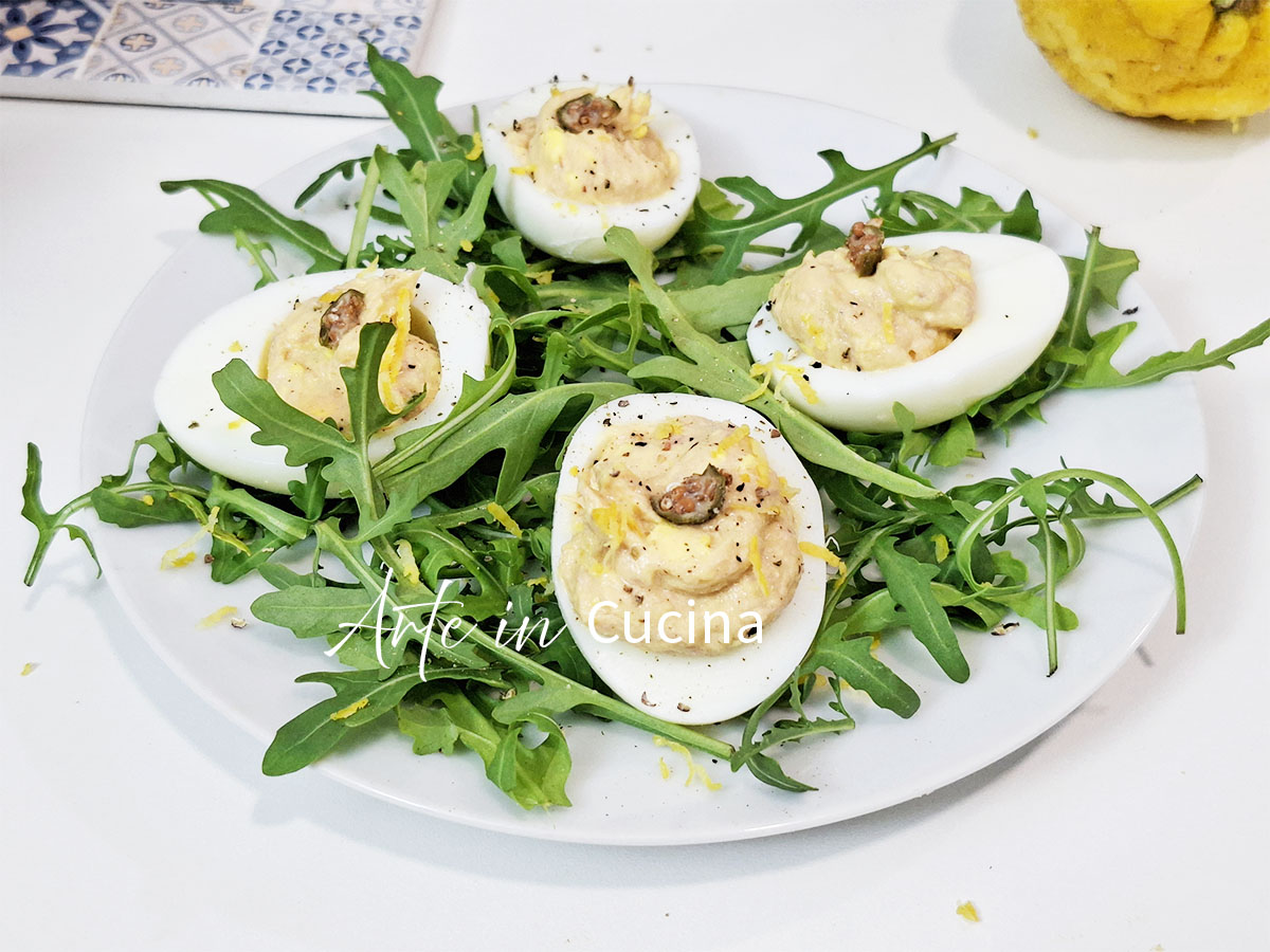 UOVA SODE RIPIENE antipasto con tonno e maionese
