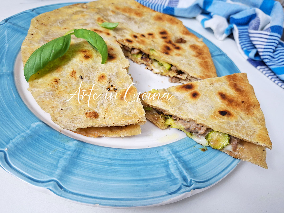 TORTA RUSTICA SALSICCIA e ZUCCHINE