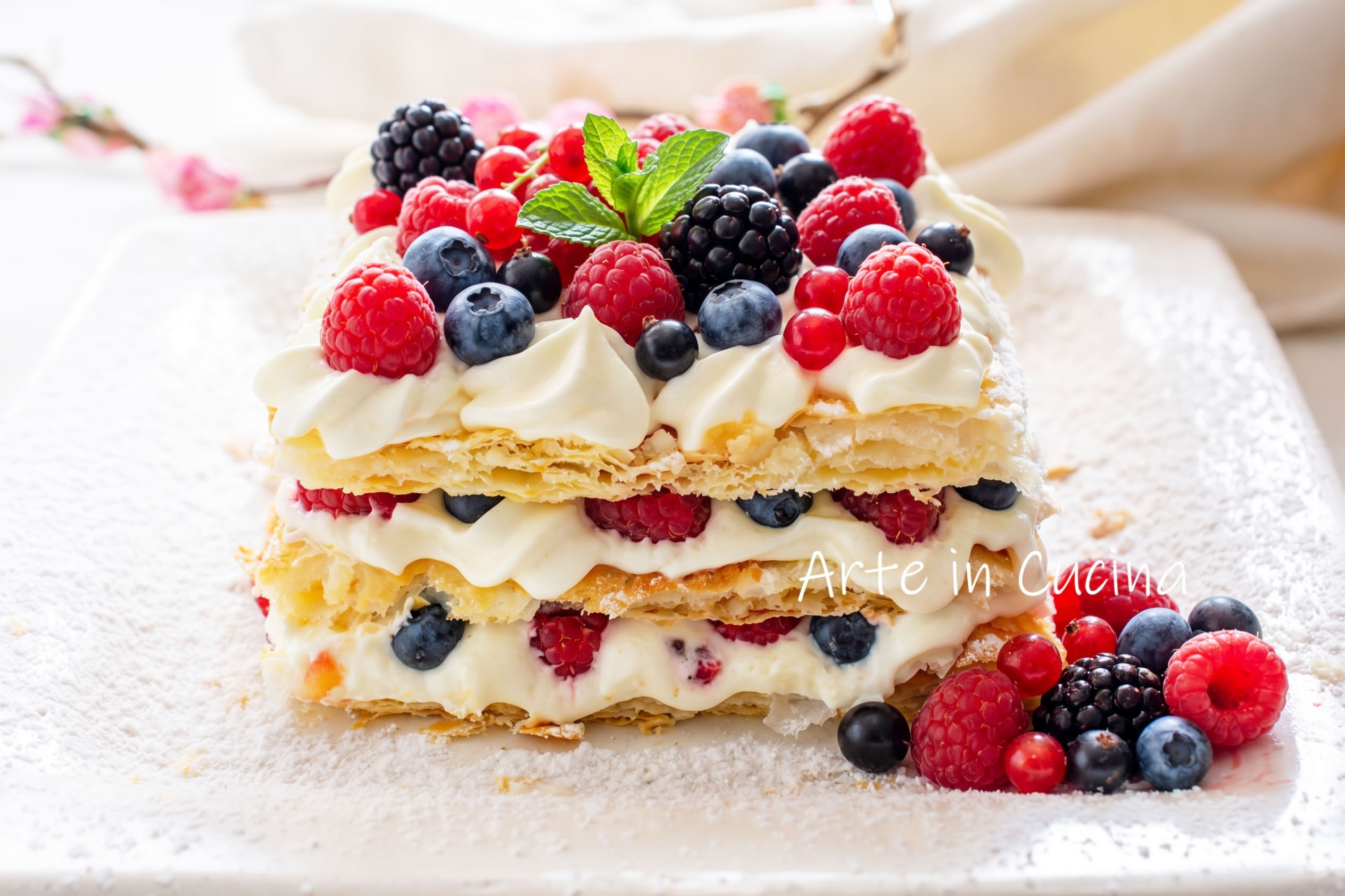 MILLEFOGLIE ai FRUTTI di BOSCO