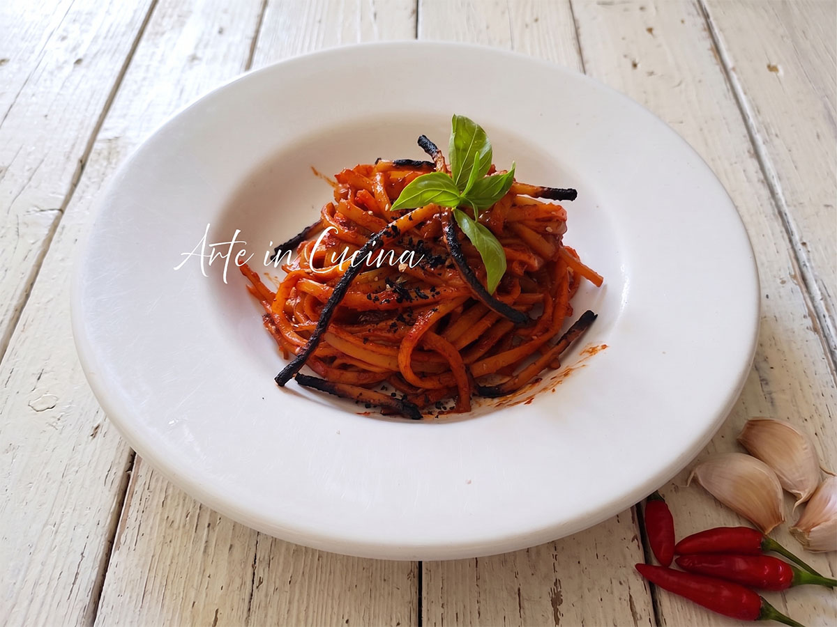 SPAGHETTI ALL'ASSASSINA: Come fare la vera pasta risottata barese in padella